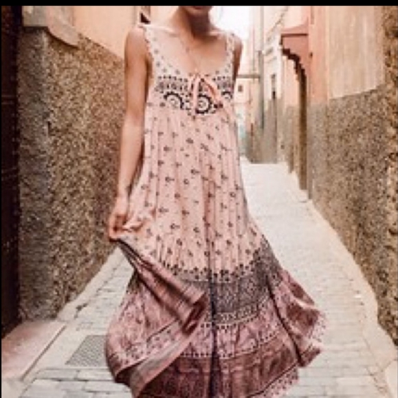 Spell and the Gypsy Lionheart Strappy HTF RARE - Picture 1 of 2